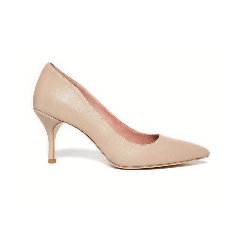 Bossy Beige Leather Pump