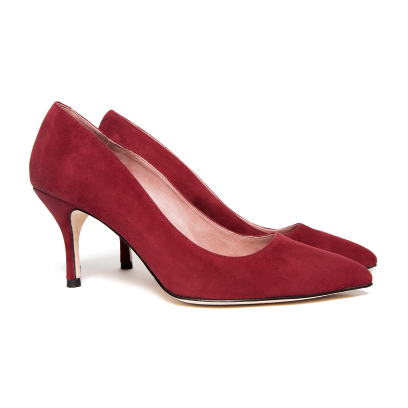Gutsy Garnet Suede Pump