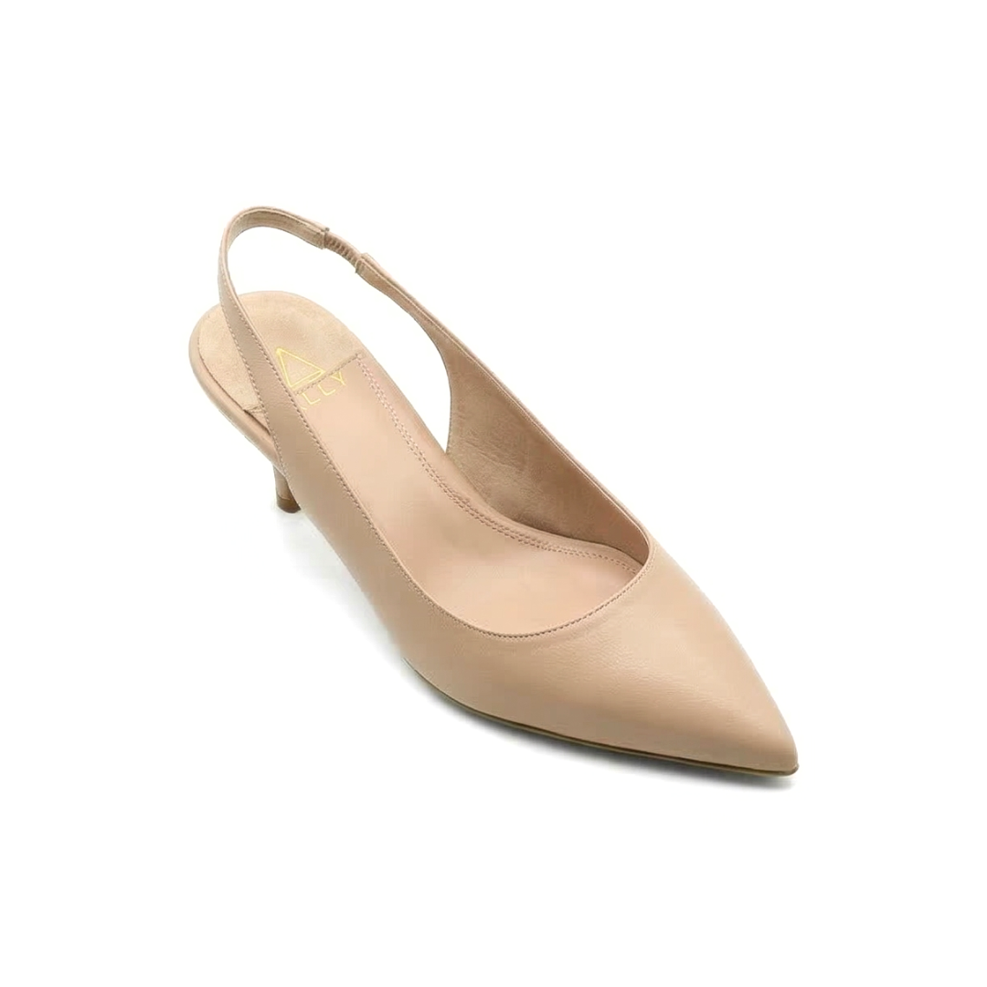 Comfortable Bossy Beige Leather Kitten Heel Comfortable Bossy Beige Leather Kitten Heel