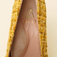 [NEW Limited Edition FW'25] Mustard Tweed Cap Toe Classic Pump