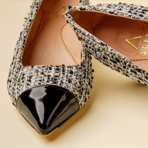 [Sample - Limited Edition FW'23] Black & White Mix Tweed Cap Toe Flat