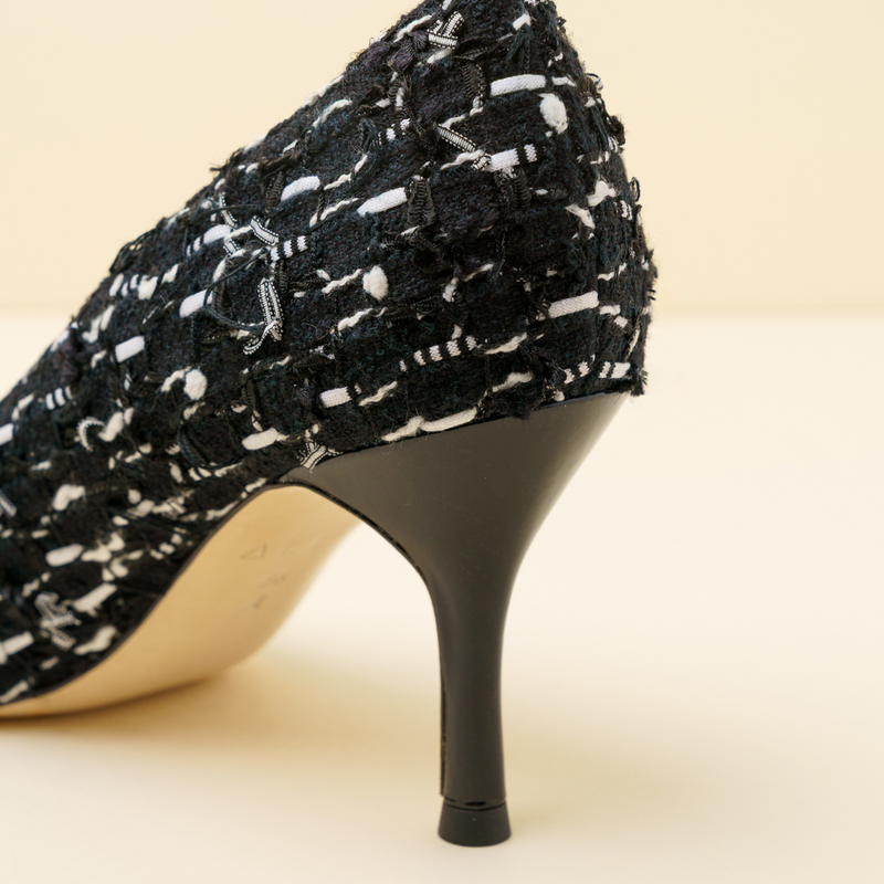[NEW Limited Edition FW'25] Black Fancy Tweed Cap Toe Classic Pump