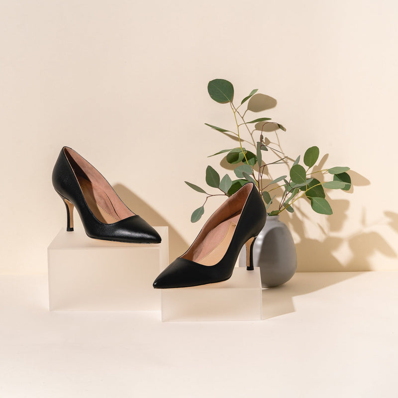 [SAMPLE] Vegan Black Leather Pump