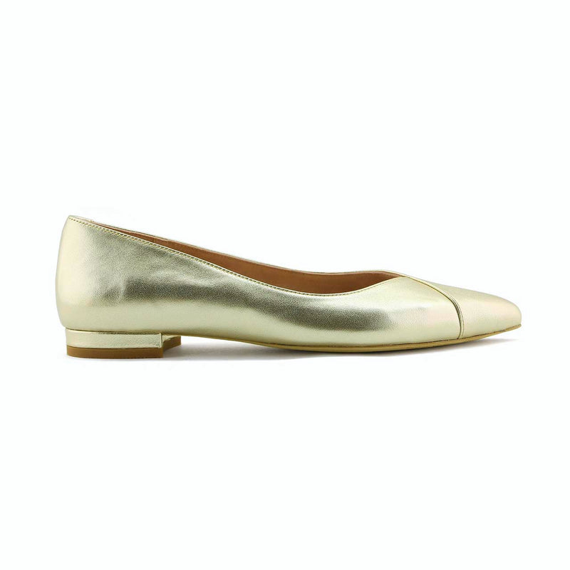 Champagne Gold Metallic Flat EU 34/US 4.5 / Extra Wide (D) Champagne Gold Metallic Flat EU 34/US 4.5 / Extra Wide (D)