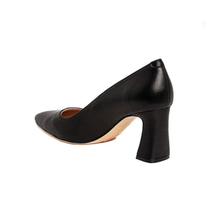 Courageous Caramel Leather Block Heel Pump